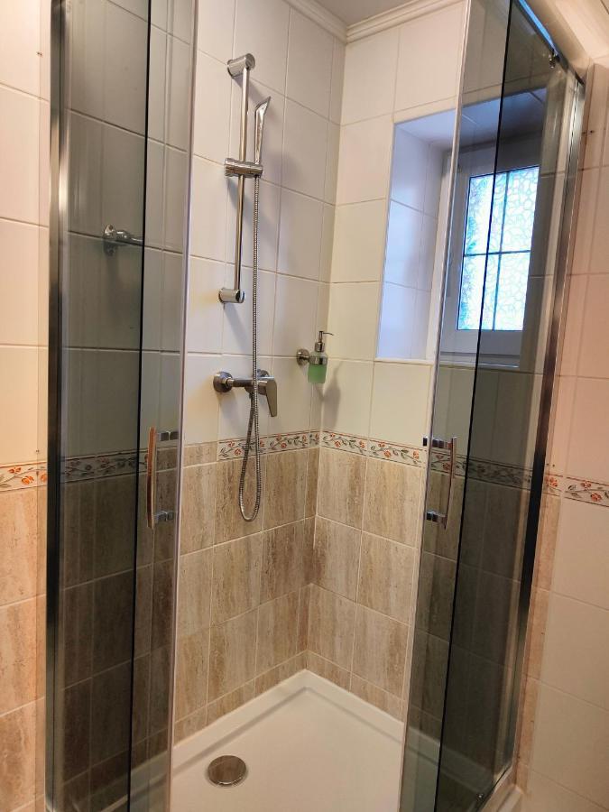 Penzion Encian Tatranská Lomnica Exteriör bild