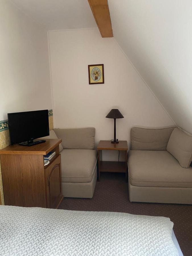 Penzion Encian Tatranská Lomnica Exteriör bild