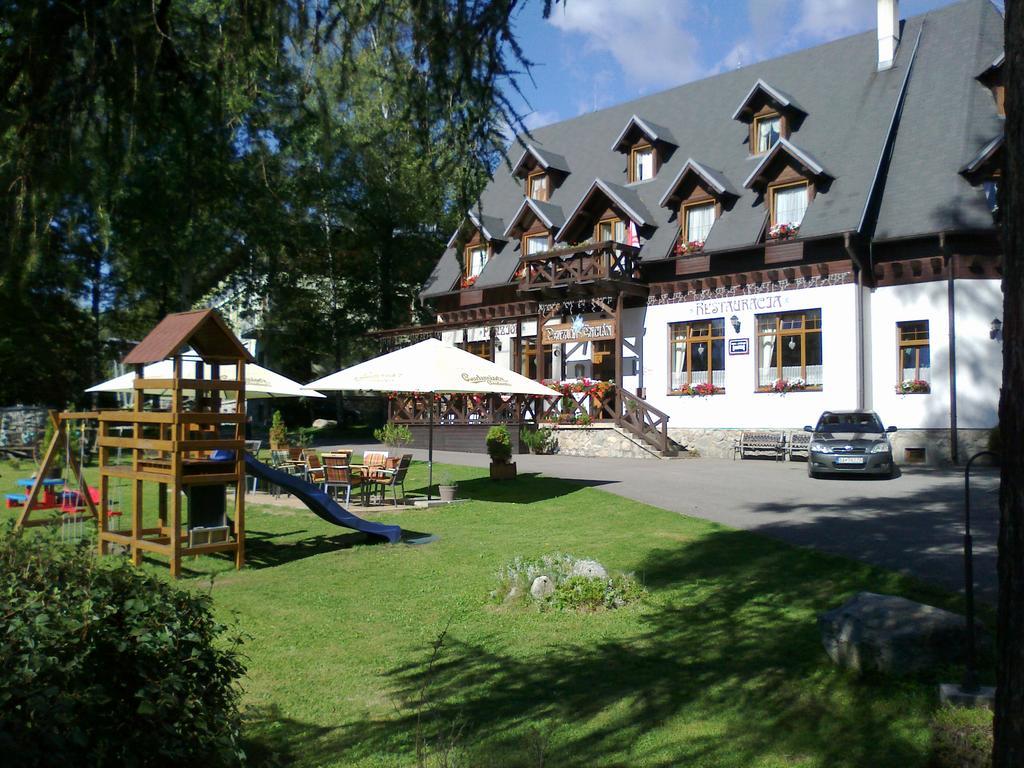 Penzion Encian Tatranská Lomnica Exteriör bild